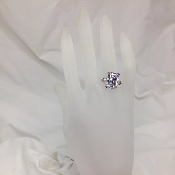 JTV Engagement Ring - CZ - Rhodium Plated - Sz 5.5 - Picture 7 of 8